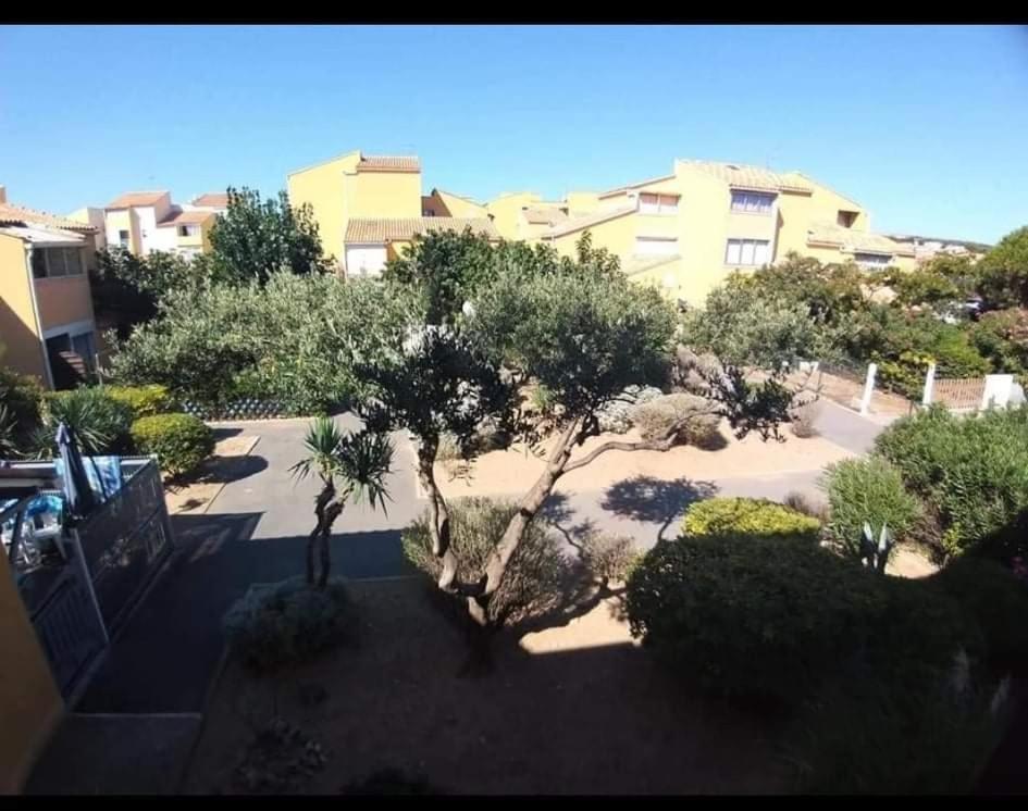Appartement Entierement Refait A Neuf A 150 M De La Plage Narbonne Plage Exterior foto
